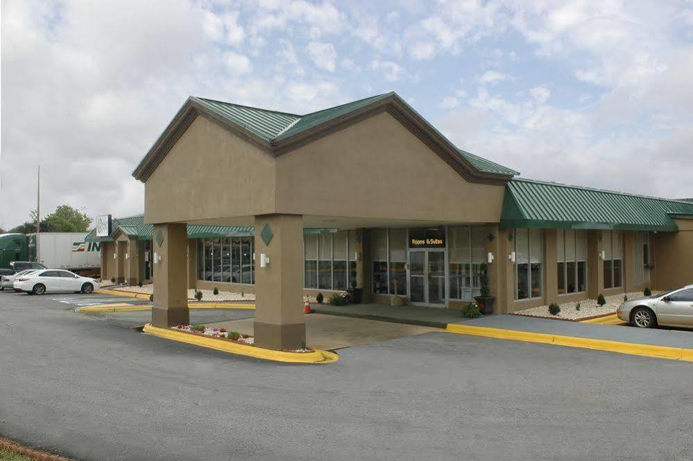 Gills Inn & Suites Reidsville Exterior foto